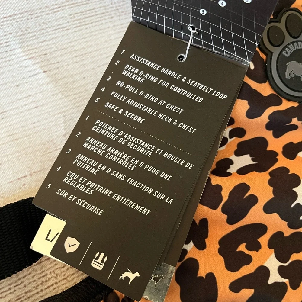 Canada Pooch leopard print The Everything harness sz L. NWT